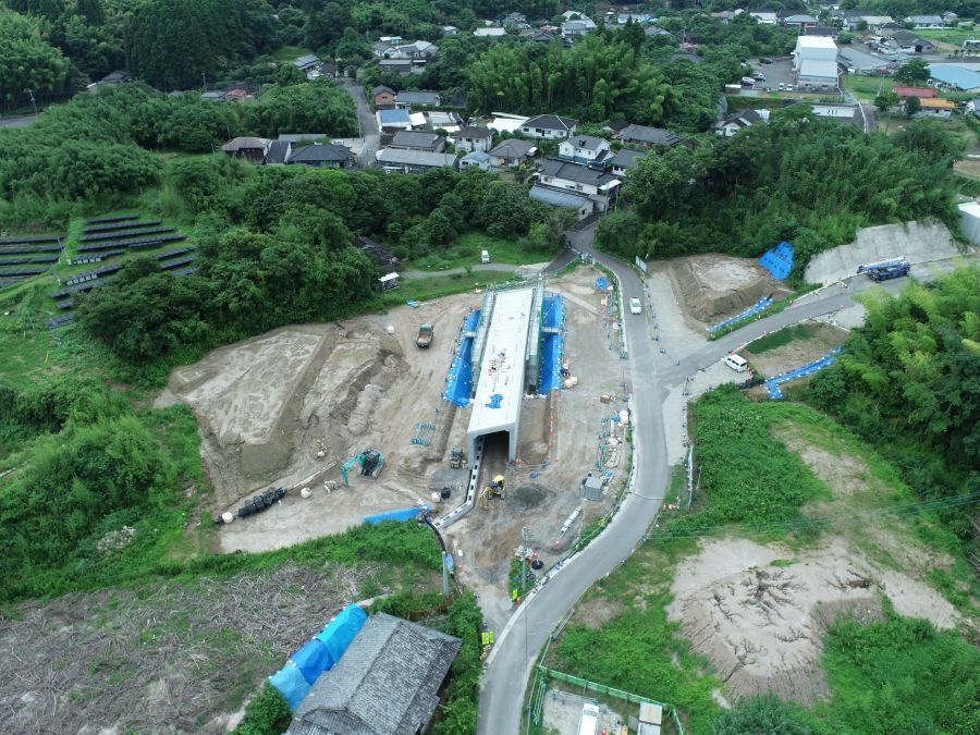 鹿児島3号新城地区函渠設置（その１）工事6月