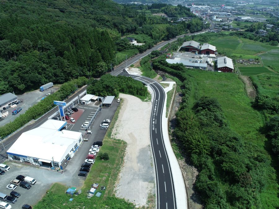 川永野・鹿角川線道路改良舗装工事（6-1）7月