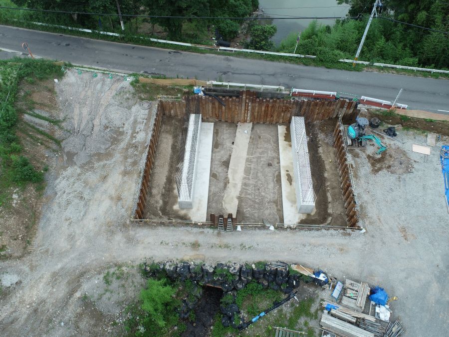 天辰第二地区土地区画整理事業　皿山橋橋梁下部工工事（6-8）7月